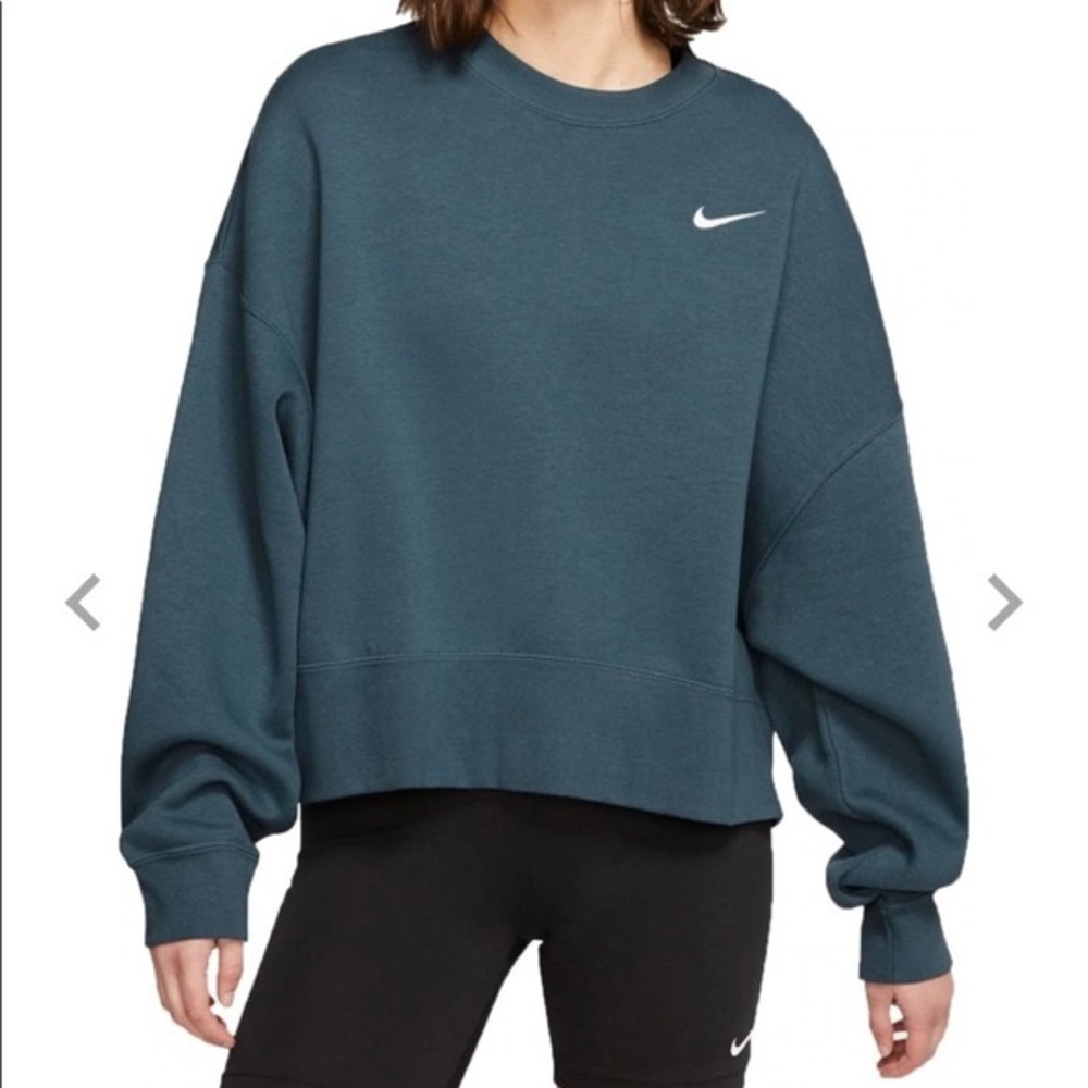 Nike Women’s Sportswear Essentials Fleece Cropped Crew XS